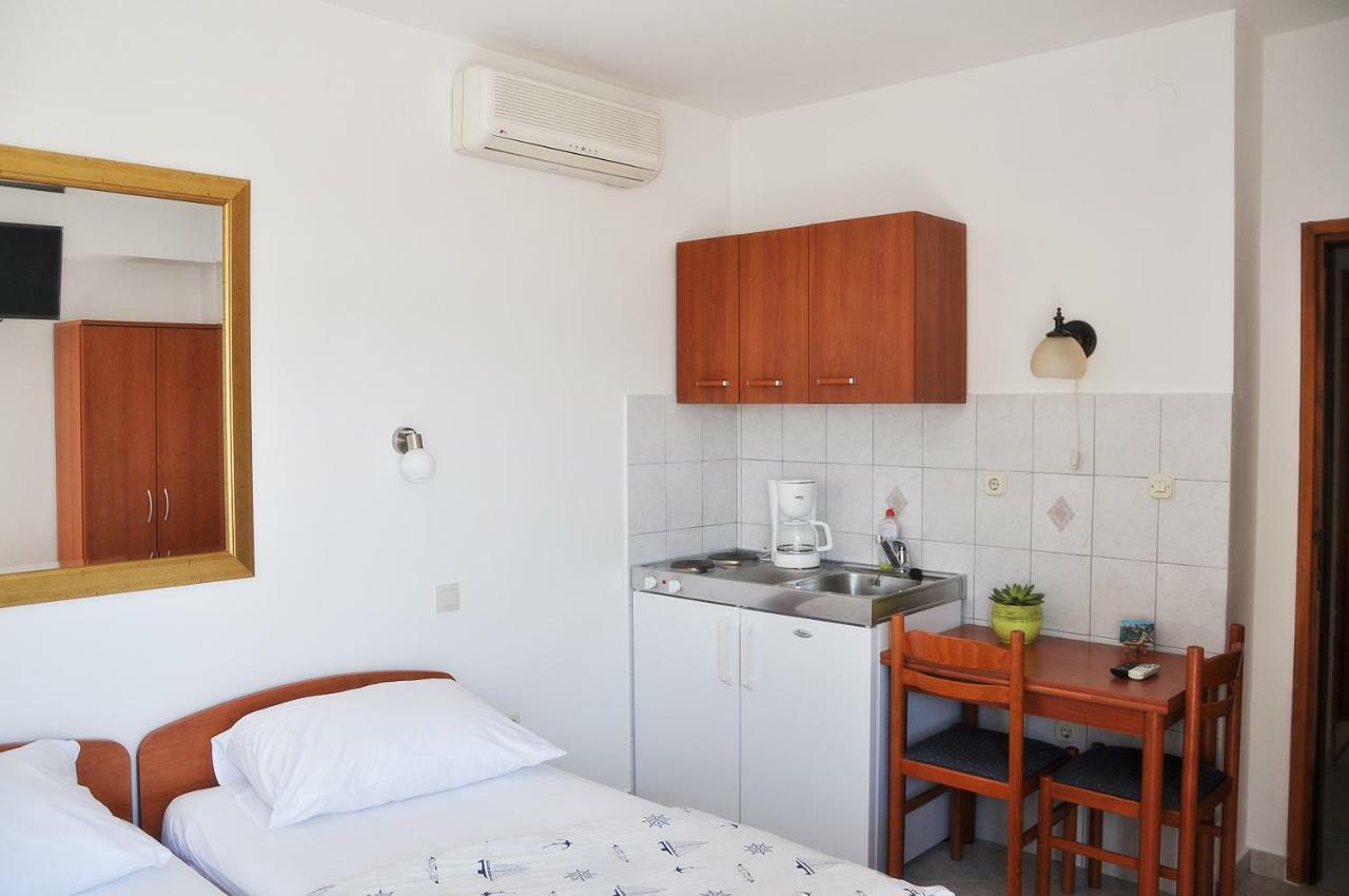 Sunrise Studio Apartments 3 Lokva Rogoznica Buitenkant foto