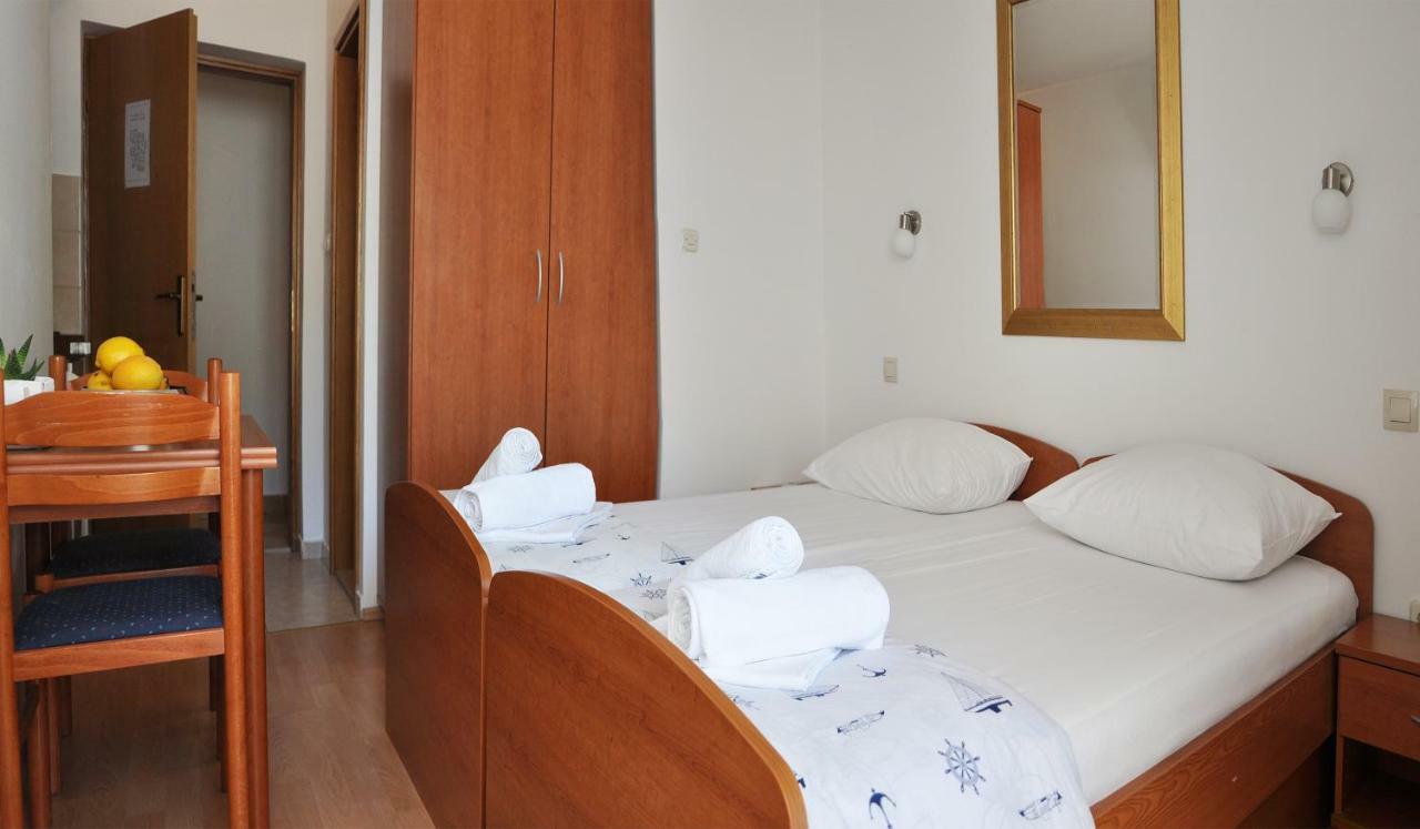 Sunrise Studio Apartments 3 Lokva Rogoznica Buitenkant foto