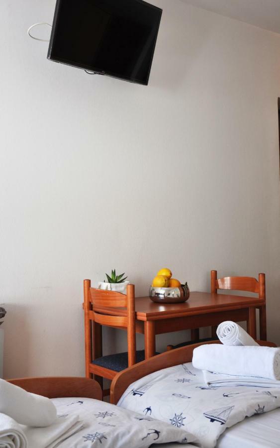 Sunrise Studio Apartments 3 Lokva Rogoznica Buitenkant foto