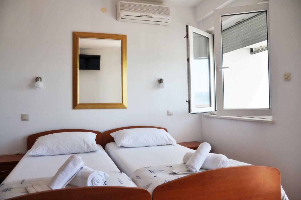 Sunrise Studio Apartments 3 Lokva Rogoznica Buitenkant foto